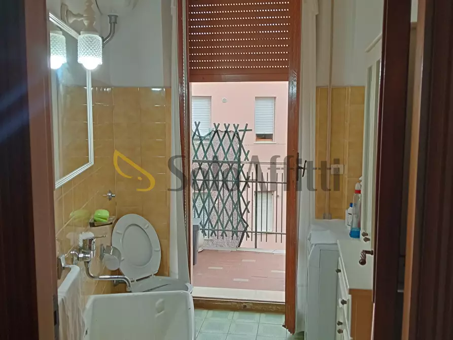 Immagine 13 di Trilocale in affitto  a Falconara Marittima