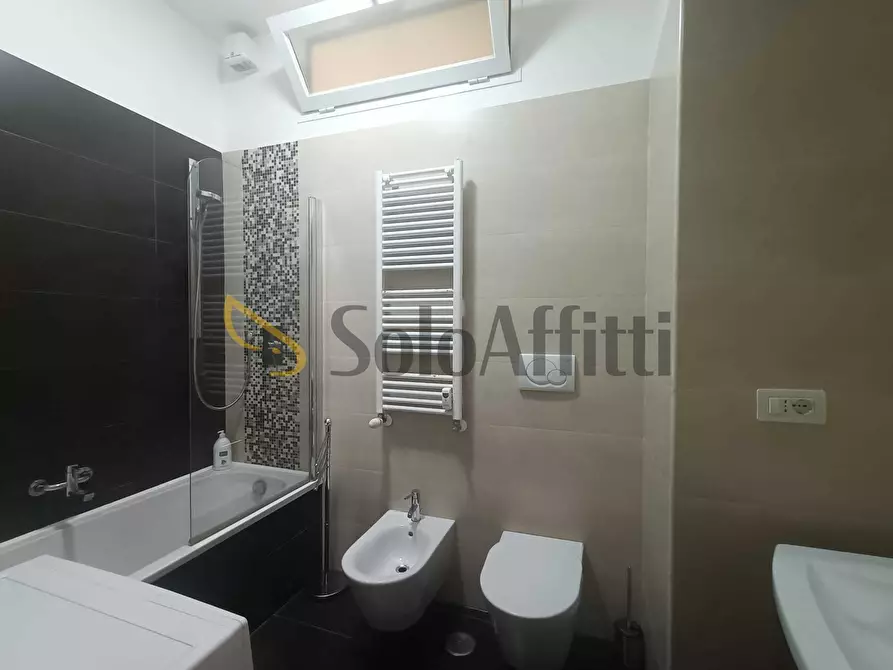 Immagine 16 di Trilocale in affitto  in Via Teresa Gnoli a Roma