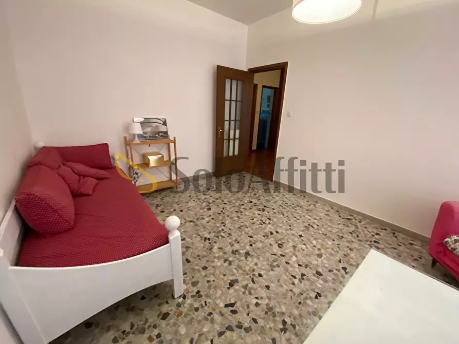 Immagine 12 di Stanza singola in affitto  in Via Ferrarecce 57 a Caserta