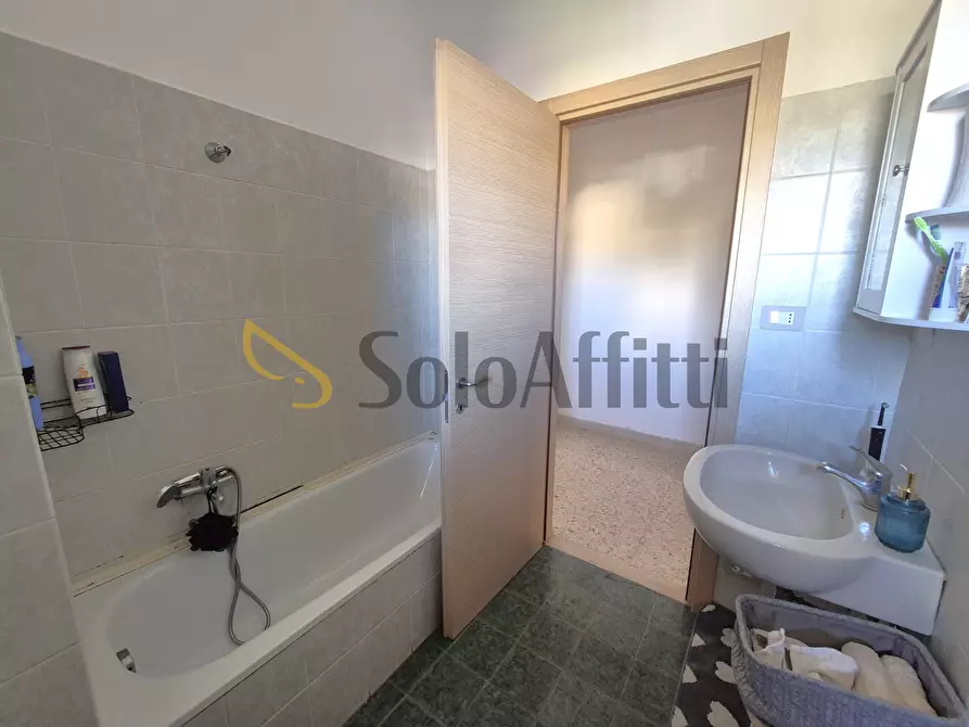 Immagine 11 di Stanza singola in affitto  in Via Stretto Antico 22 a Catanzaro