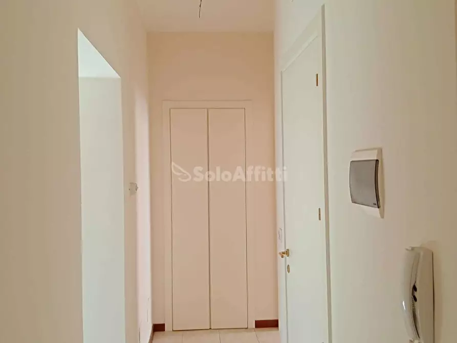 Immagine 6 di Trilocale in affitto  a Falconara Marittima