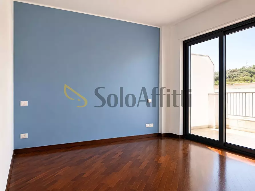 Immagine 4 di Trilocale in affitto  a Catanzaro