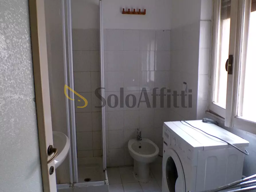 Immagine 11 di Trilocale in affitto  in Vicolo Longobardi 14a a Pavia