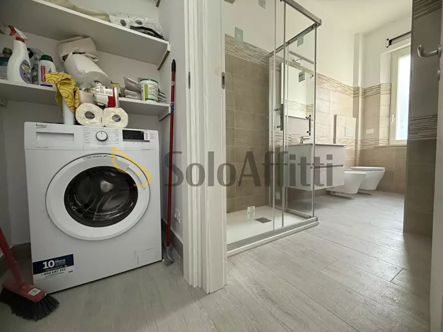 Immagine 9 di Stanza singola in affitto  a Catanzaro