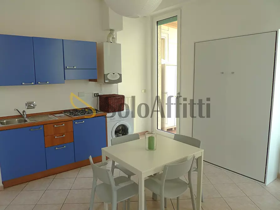 Immagine 4 di Monolocale in affitto  in Corso Trento Trieste 53 a San Remo