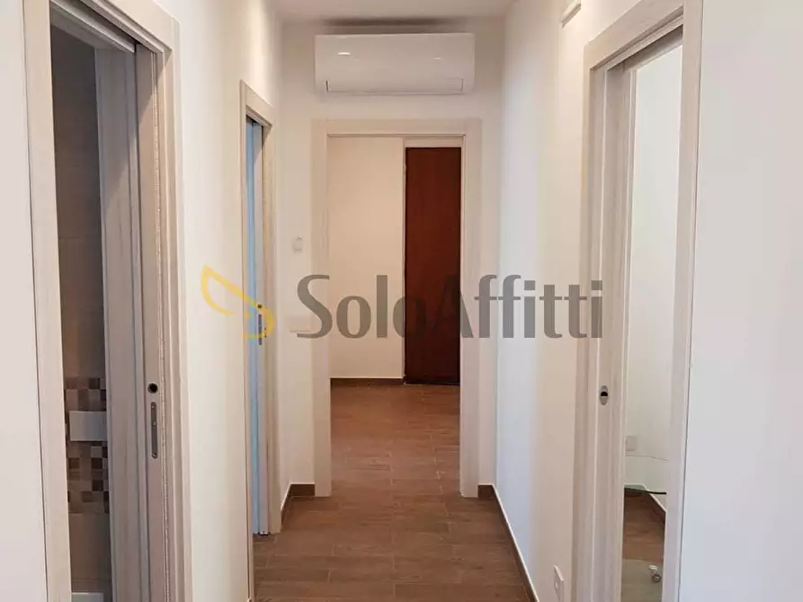 Immagine 16 di Stanza singola in affitto  a Catanzaro