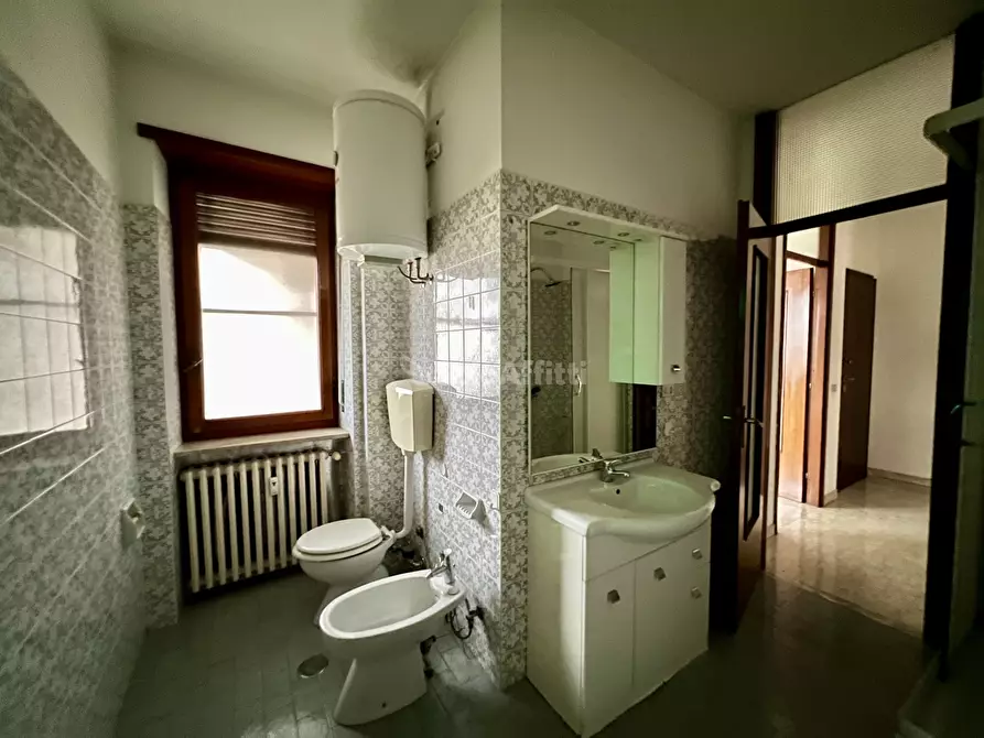 Immagine 23 di Quadrilocale in affitto  in Via Buratto 7 a Ciriè