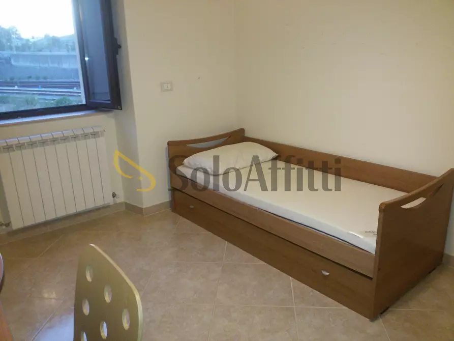 Immagine 7 di Stanza singola in affitto  a Catanzaro