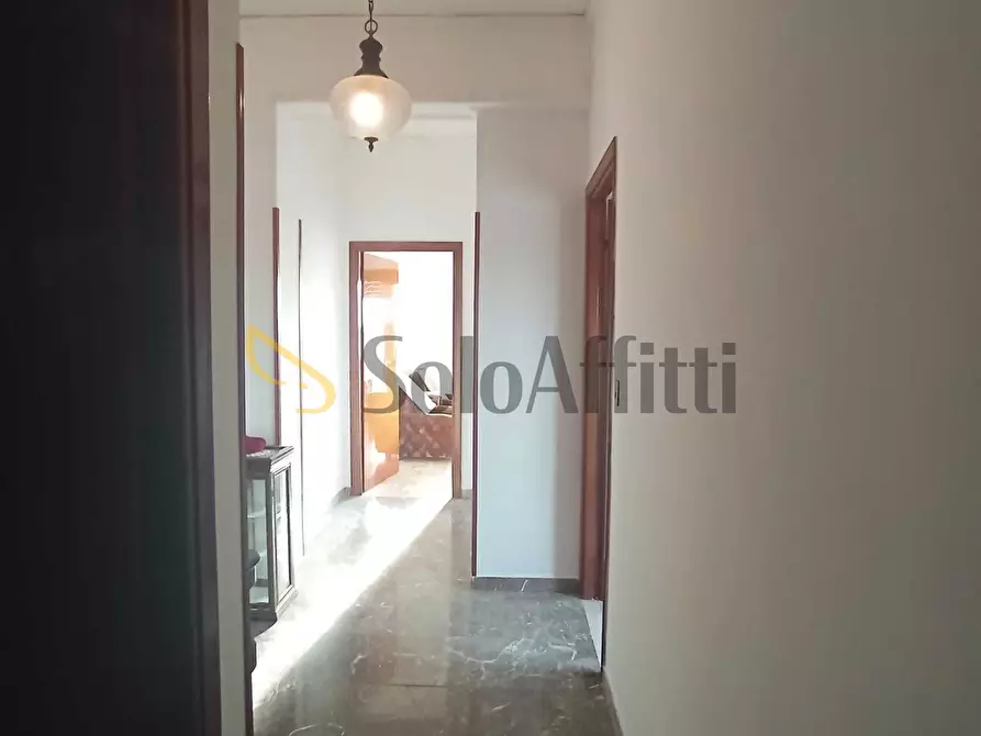 Immagine 10 di Quadrilocale in affitto  in Via Melpomene 44 a Roma