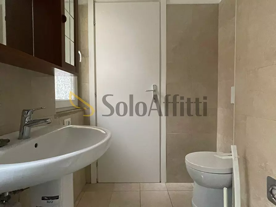 Immagine 10 di Monolocale in affitto  in Via Spanzotti a Torino