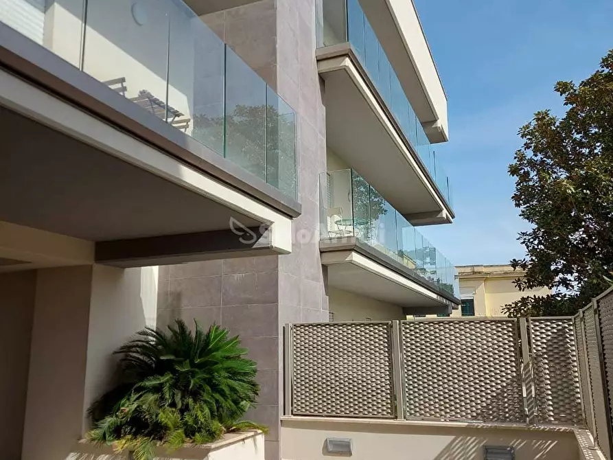 Immagine 5 di Trilocale in affitto  in Via del Castello a Roma