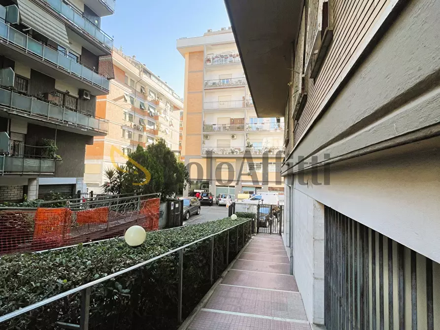 Immagine 33 di Stanza singola in affitto  in via Pian Due Torri 43 a Roma