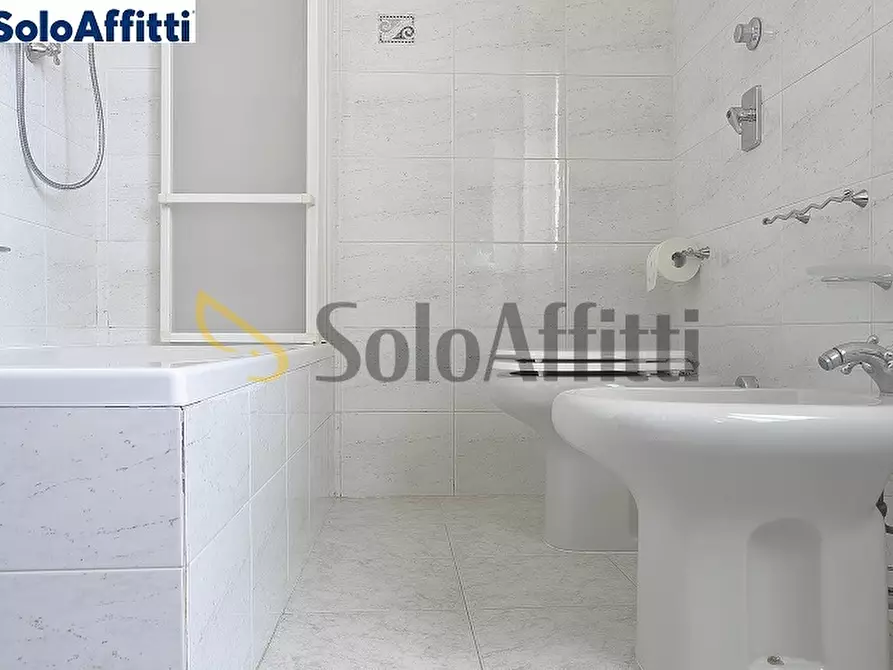 Immagine 13 di Trilocale in affitto  in Via Cadore 10 a Desio
