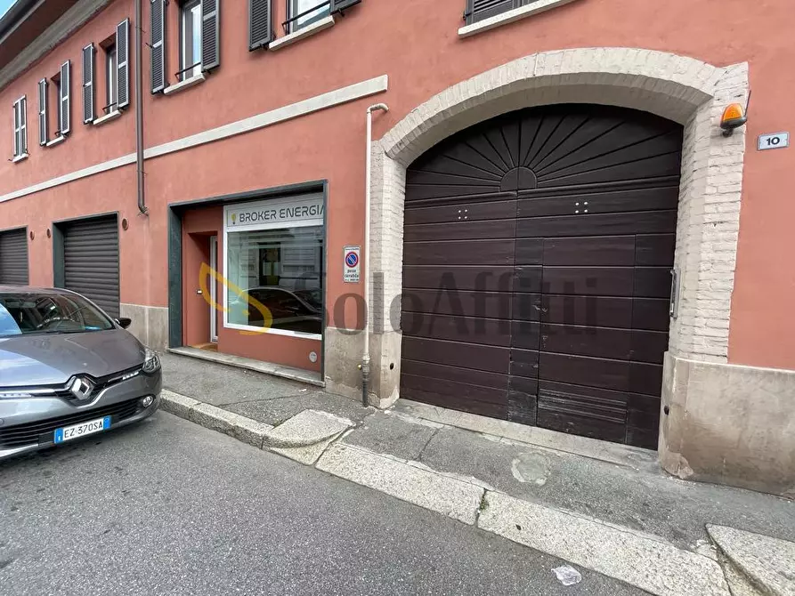 Immagine 9 di Locale commerciale in affitto  a Gallarate