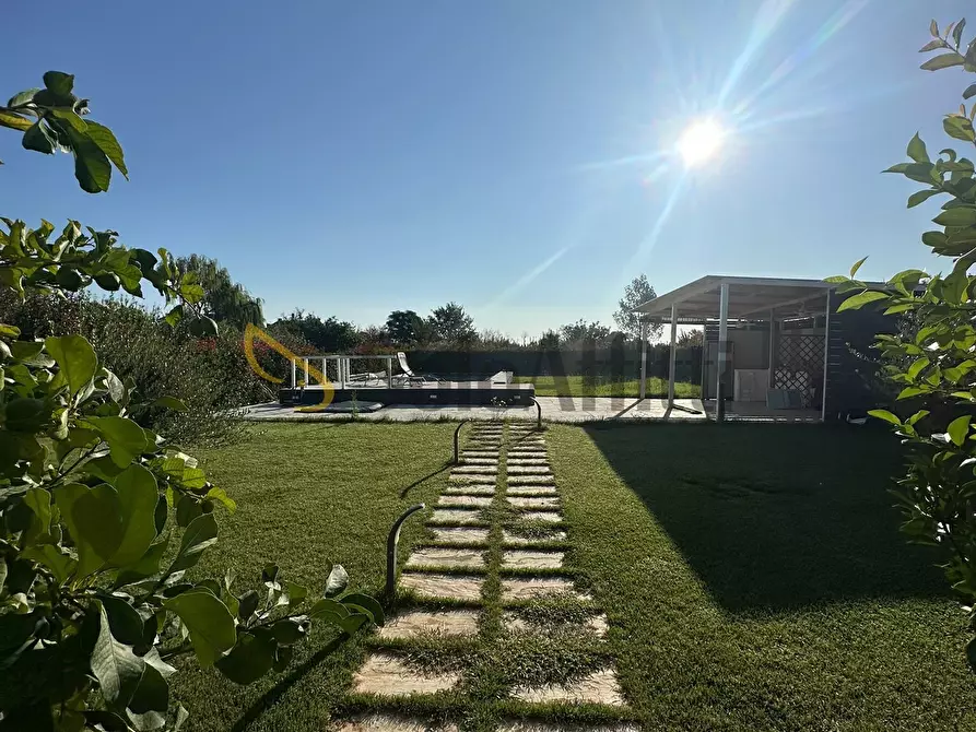 Immagine 5 di Villa in affitto  in Via Orsoleto a Rimini