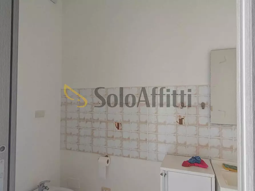 Immagine 14 di Trilocale in affitto  a Misterbianco