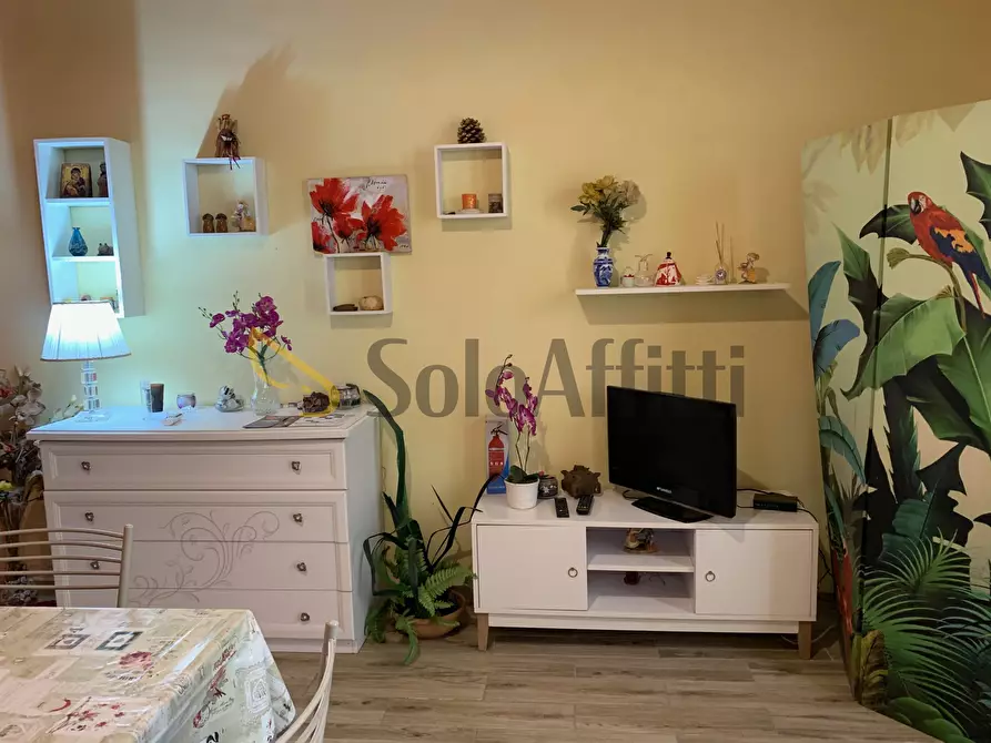 Immagine 19 di Bilocale in affitto  in Via Conte Ruggero 65 a Catania
