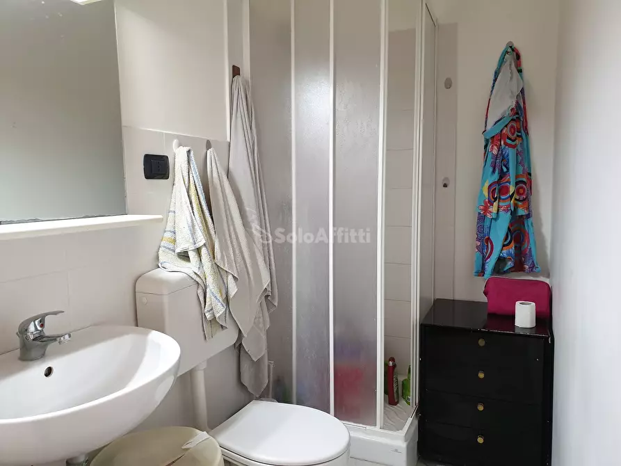 Immagine 15 di Stanza singola in affitto  a Catanzaro