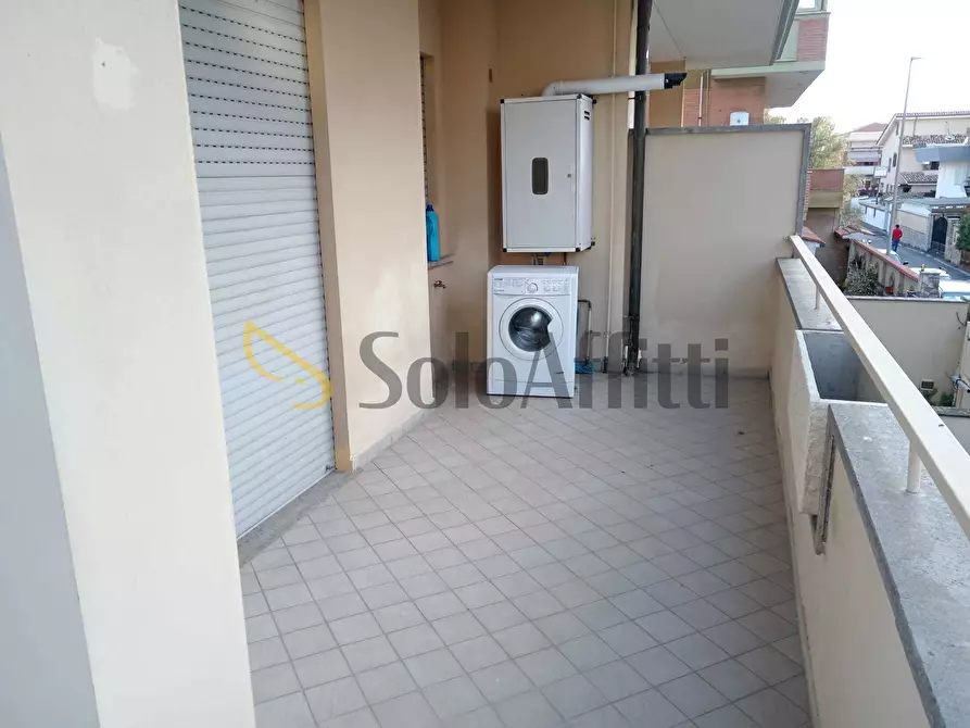 Immagine 9 di Trilocale in affitto  in Via delle Nasse a Fiumicino