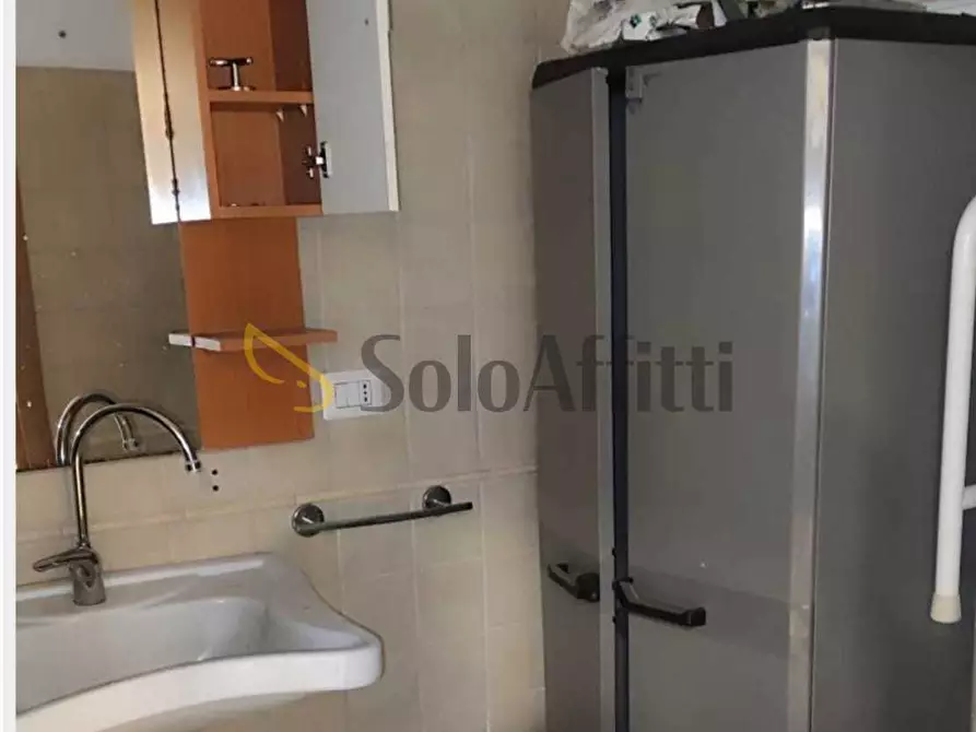 Immagine 10 di Attività artigianale in affitto  a Aci Castello