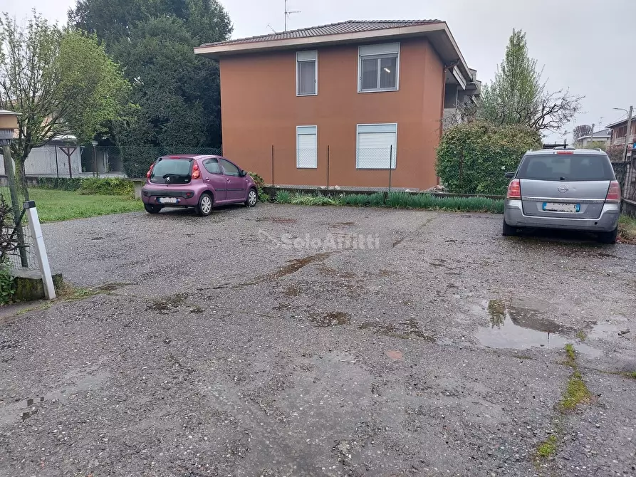 Immagine 15 di Trilocale in affitto  a Somma Lombardo
