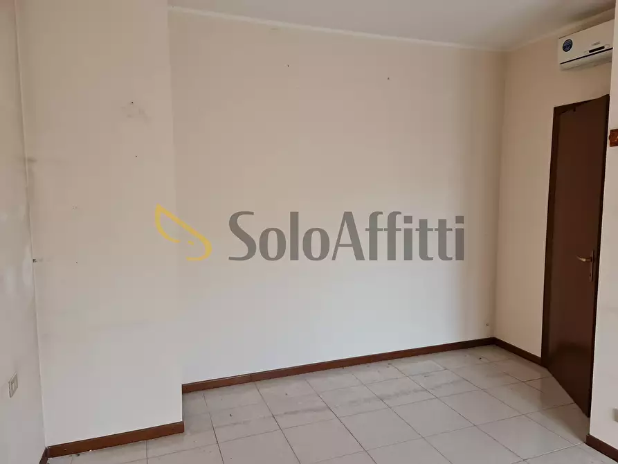 Immagine 22 di Bilocale in affitto  in Via Zaffaroni 16 a Gerenzano