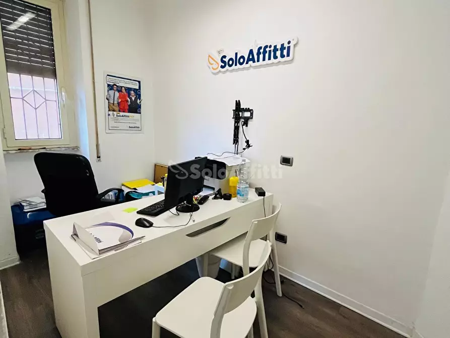 Immagine 5 di Locale commerciale in affitto  in Via Adige 9 a Frosinone