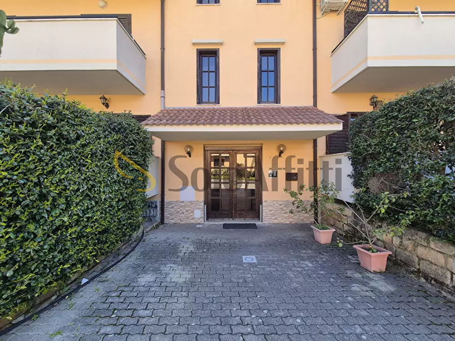 Immagine 18 di Quadrilocale in affitto  in Via dei Conti Falluc 126 a Catanzaro