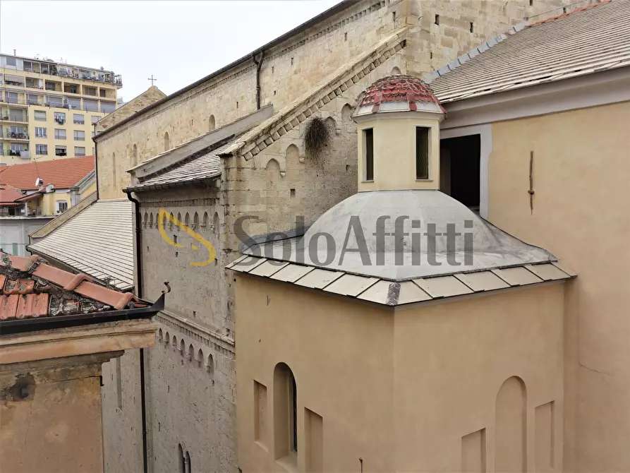 Immagine 16 di Trilocale in affitto  in Via Corradi 92 a San Remo