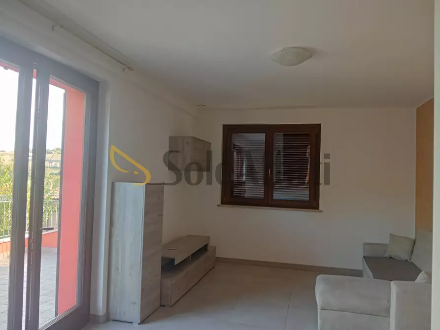 Immagine 4 di Trilocale in affitto  a Falconara Marittima