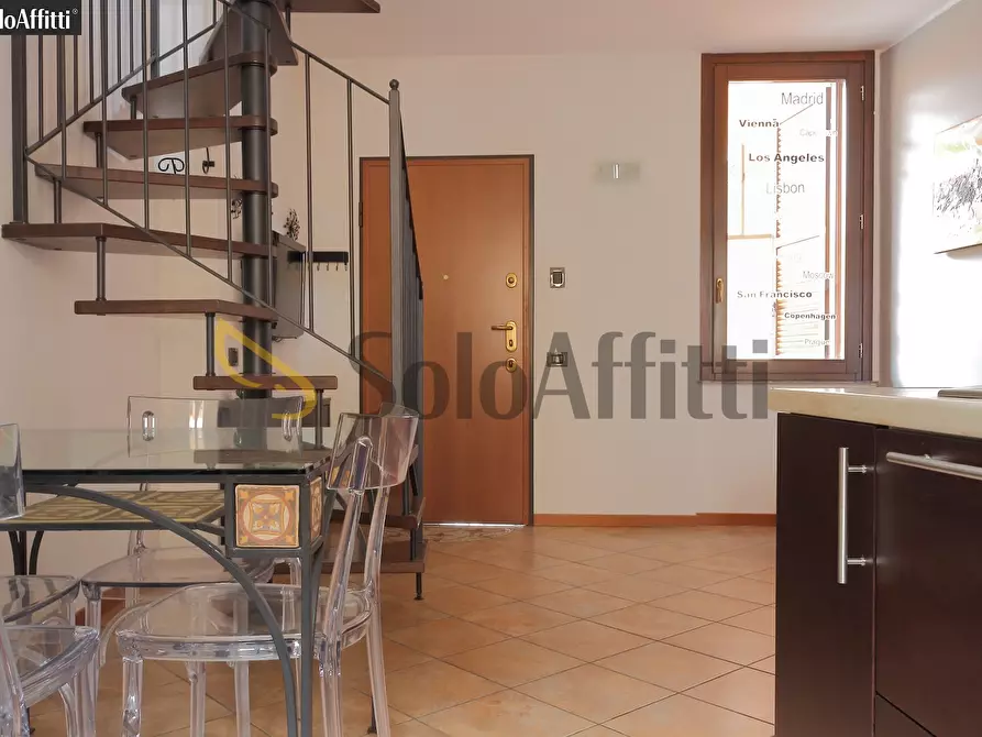 Immagine 5 di Bilocale in affitto  in Piazza Giuseppe Garibaldi 28 a Muggiò