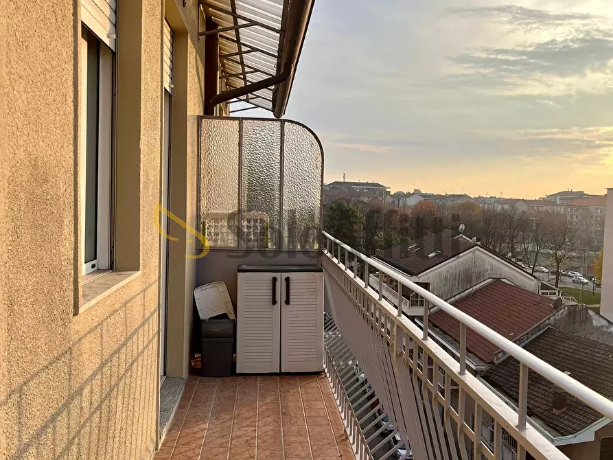 Immagine 8 di Bilocale in affitto  in VIA CHANOUX a Torino