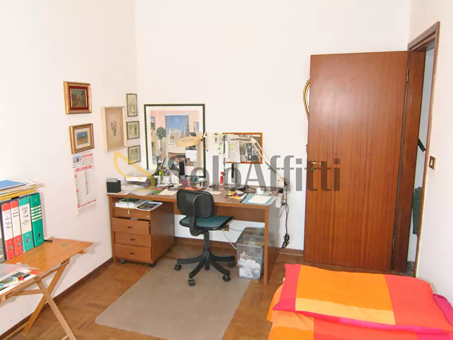 Immagine 20 di Quadrilocale in affitto  in Via dei Pensieri 5b a Livorno