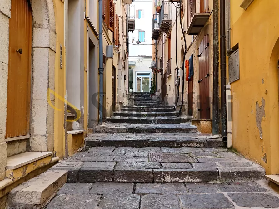 Immagine 29 di Trilocale in affitto  in Via Pretoria a Potenza