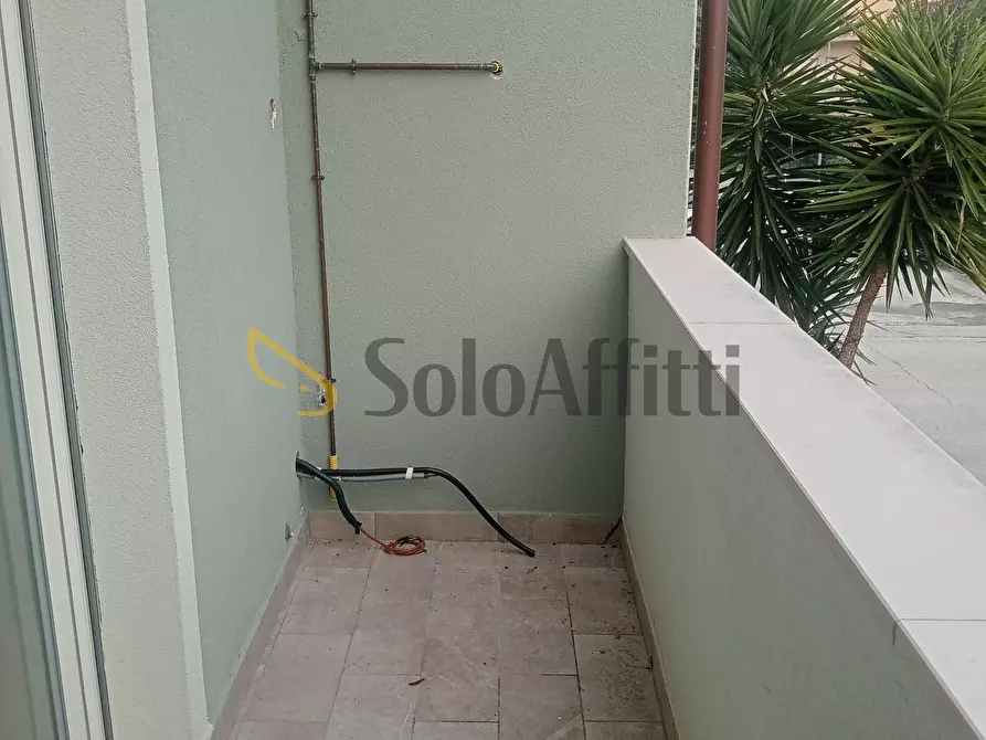 Immagine 9 di Trilocale in affitto  a Falconara Marittima