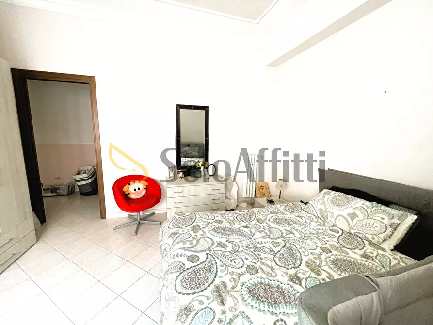 Immagine 23 di Trilocale in affitto  in via Pomezia a Roma