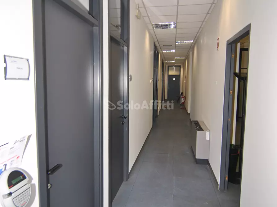 Immagine 6 di Ufficio in affitto  in Via Galeazzo Pardera 4 a Livorno