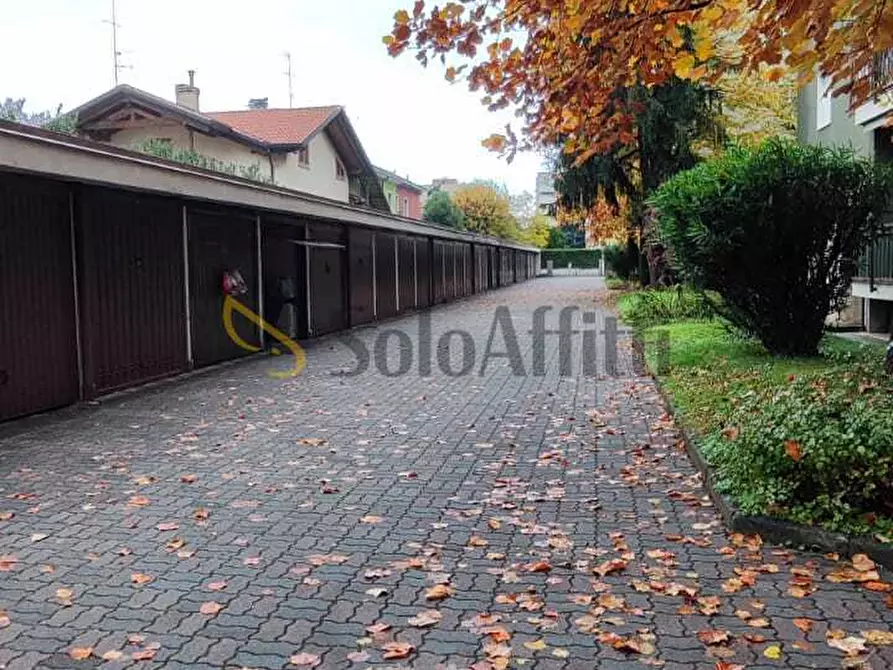 Immagine 1 di Garage in affitto  in VIA CILEA 45 a Cinisello Balsamo