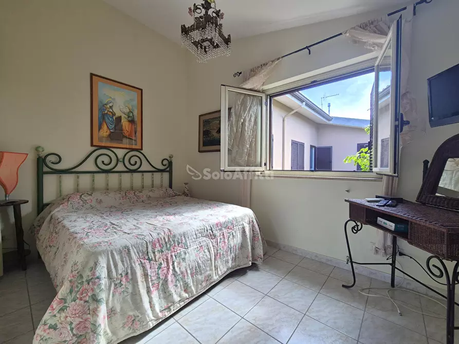 Immagine 19 di Villa in affitto  a Borgia