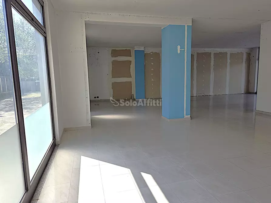 Immagine 5 di Ufficio in affitto  in Via Tavoni 6 a Savignano Sul Panaro