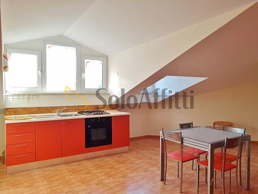 Immagine 3 di Mansarda in affitto  a Catanzaro