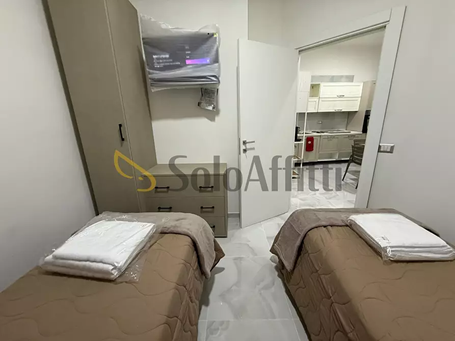 Immagine 15 di Trilocale in affitto  in Via Claudio 45 a Caserta