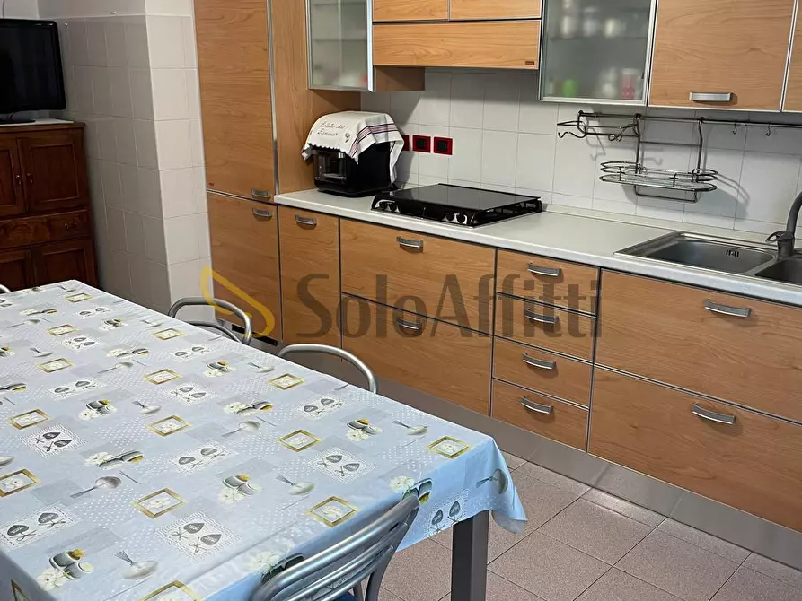 Immagine 3 di Quadrilocale in affitto  in Via Pietro Cossa a Torino