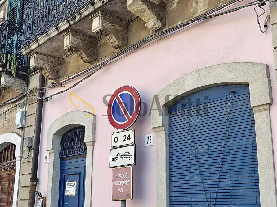 Immagine 25 di Casa indipendente in affitto  a Aci Castello