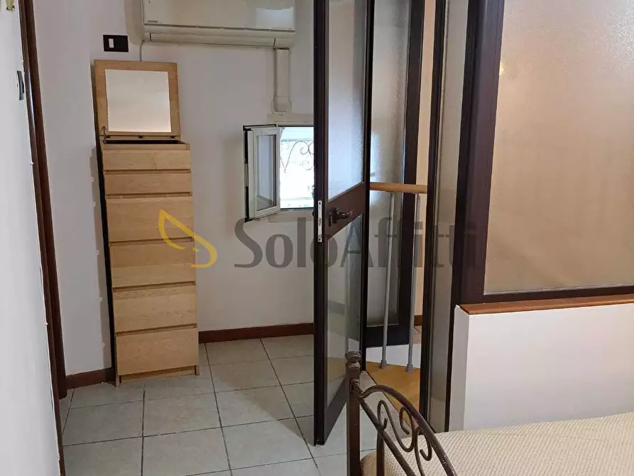 Immagine 10 di Bilocale in affitto  in Via Bonanno 22 a Catania