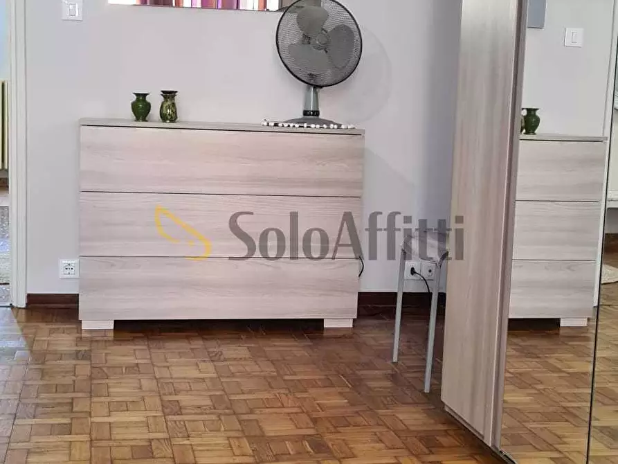 Immagine 19 di Bilocale in affitto  in Via Sostegno 18 a Torino