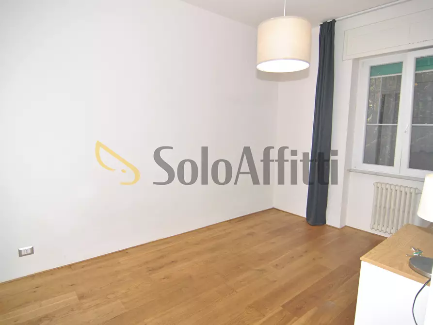 Immagine 11 di Quadrilocale in affitto  in Viale Fabbricotti 106 a Livorno