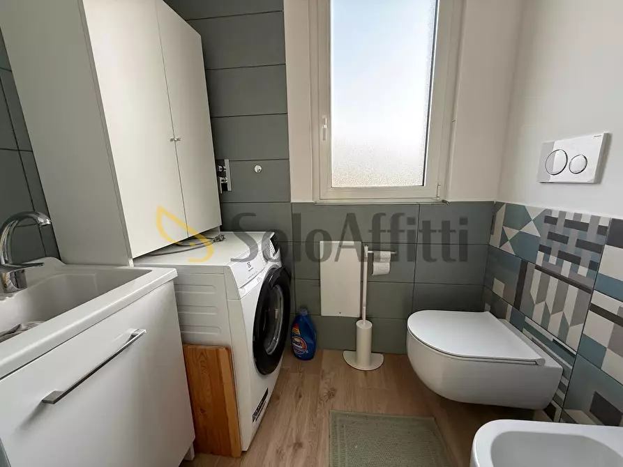 Immagine 51 di Villa in affitto  in Via Ten. Politano 4 a Caserta