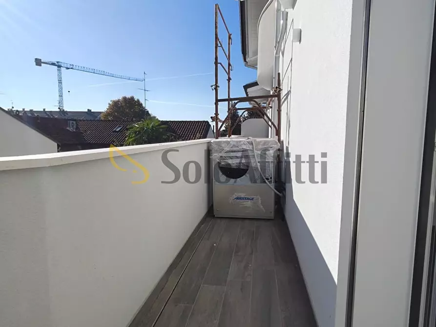 Immagine 17 di Bilocale in affitto  a Magnago