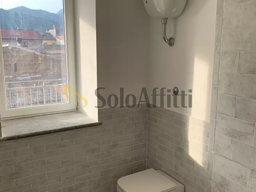 Immagine 15 di Trilocale in affitto  in Via delle Ferriere 20 a Caserta